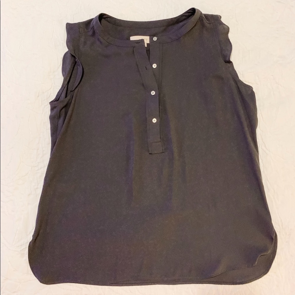 2 Loft Size Medium Tops